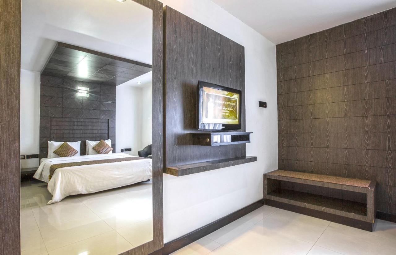 The Castello Residency Hotel Coimbatore Exterior photo